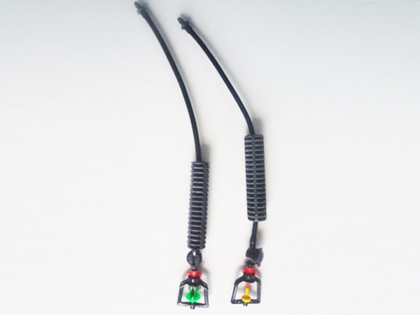 大棚倒掛式微噴，每小時(shí)流量60l，80l